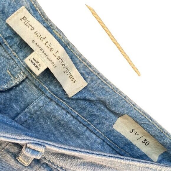 Pilcro and the Letterpress Mina Chambray Wide Crop Pant Blue Chino Shorts Size 3 - Picture 2 of 14